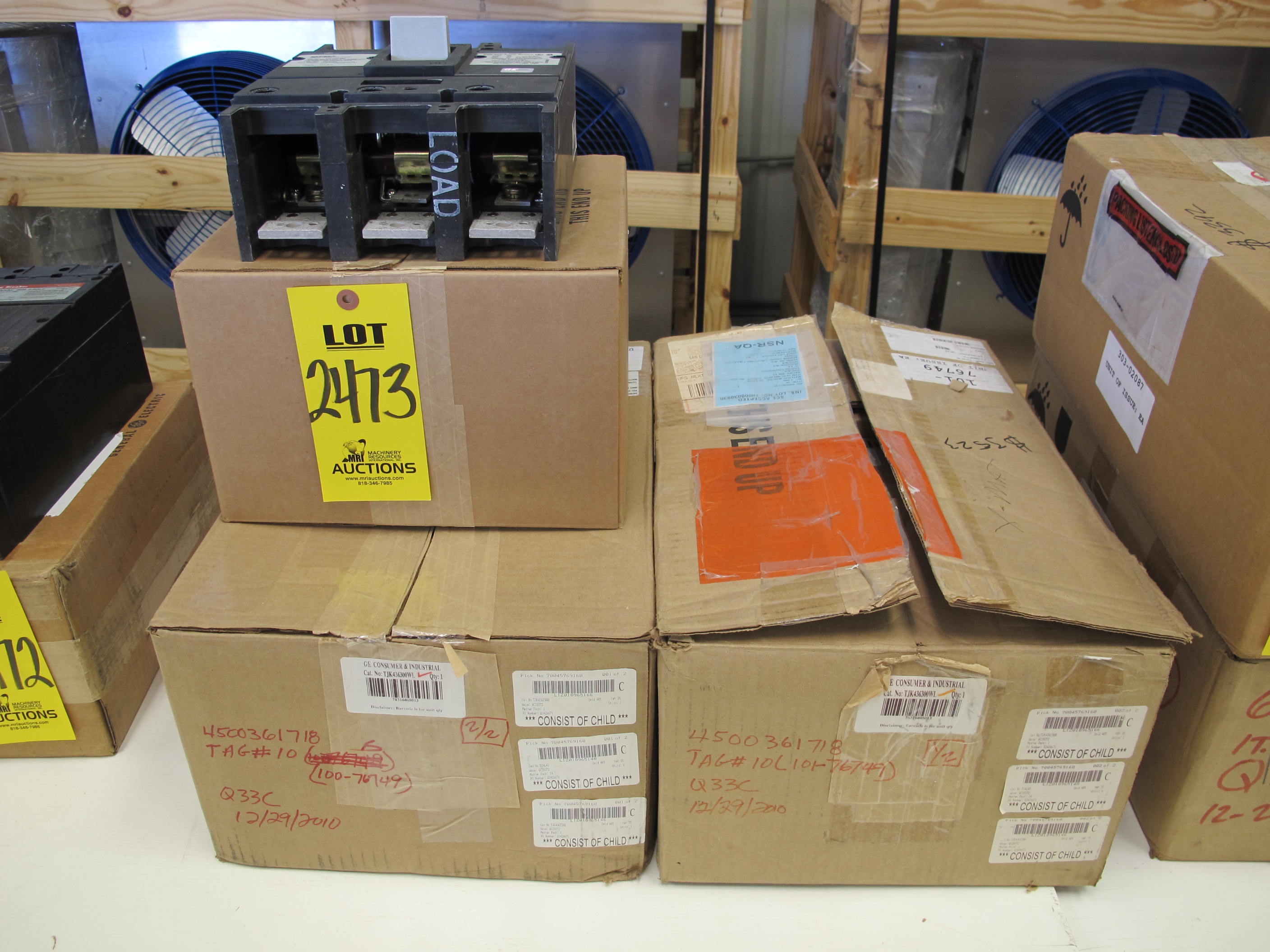 LOT (3) BREAKERS, CIRCUIT TYPE, 300 AMP RATING, 600 VAC VOLT RATING, 3 POLE, ADJ TRIP RANGE 900-3000 AMP KIND. REPLACEMENT FOR M/M 10087204. SEE OR SDR WERE NOT FOUND. PART # TJK436300WL (W-44) LOADING & HANDLING FEE $5-